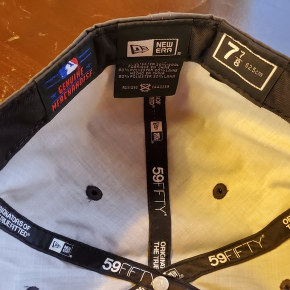 YANKEES Hat - Picture 3 of 3